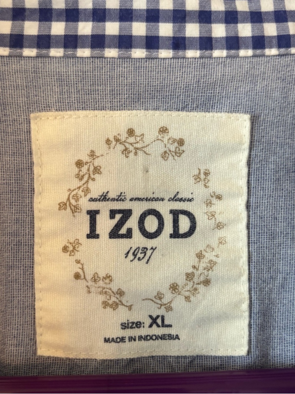 Izod Light Blue Button-Up Shirt with Navy Gingham Trim 97% Cotton - Picture 6 of 10